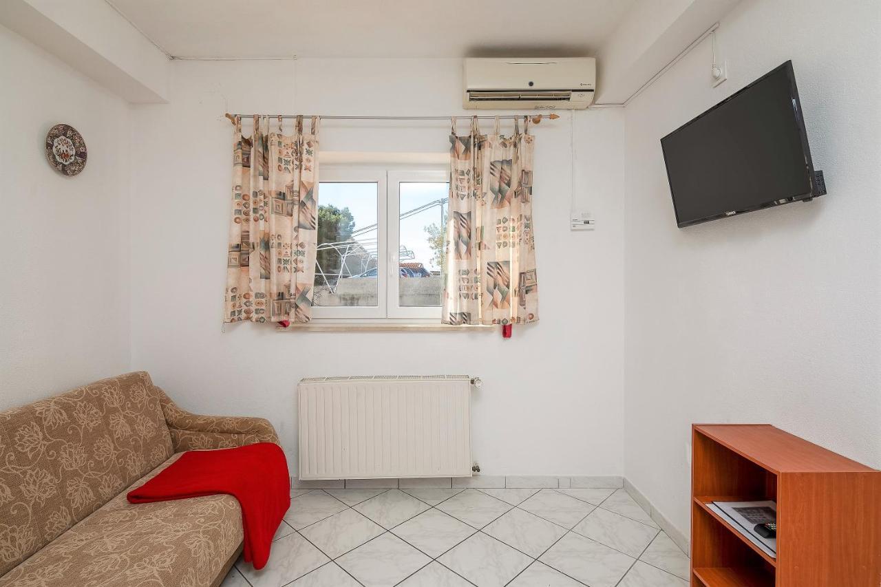 Germania Rooms & Apartments Целина Экстерьер фото
