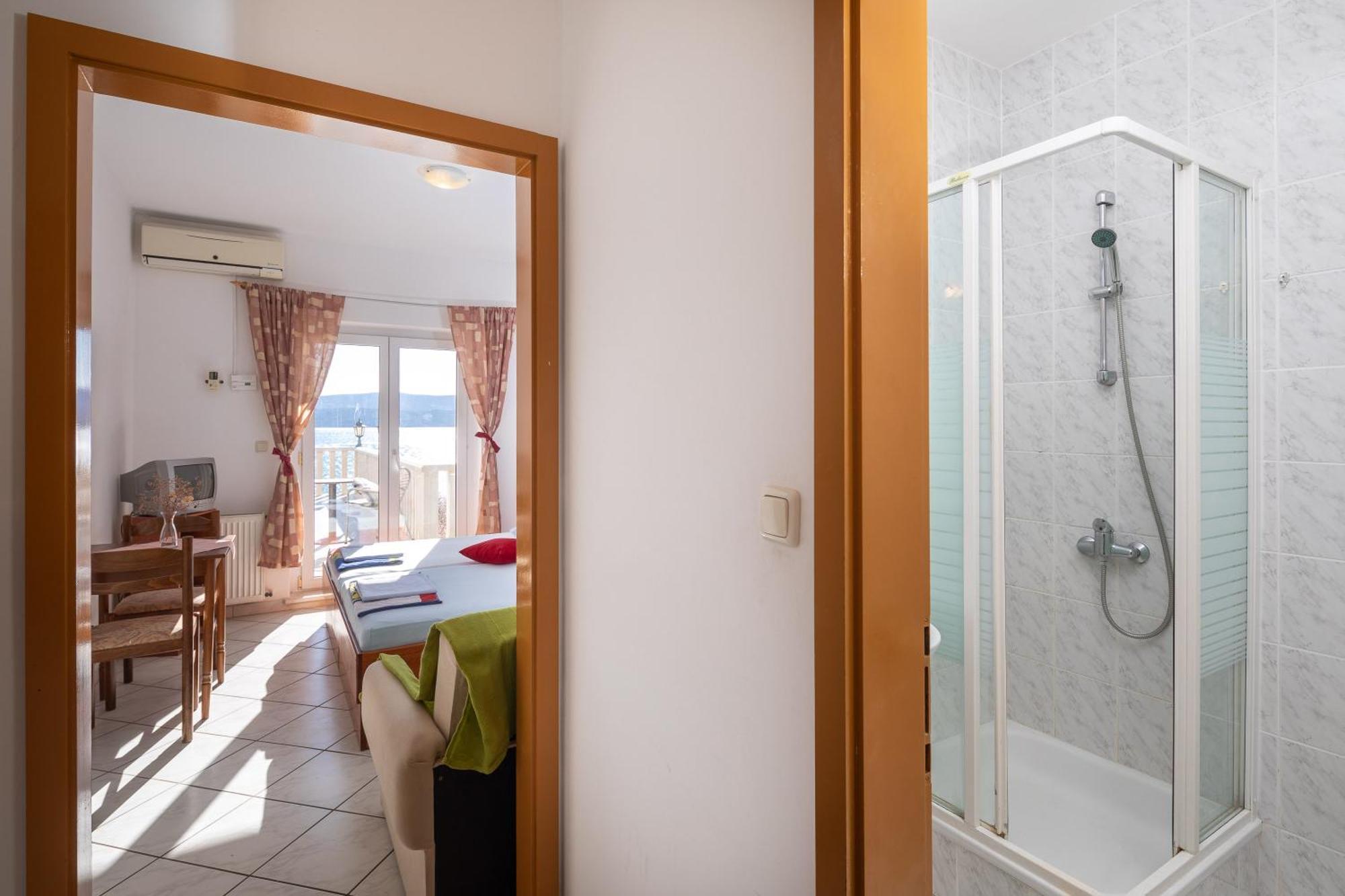 Germania Rooms & Apartments Целина Номер фото