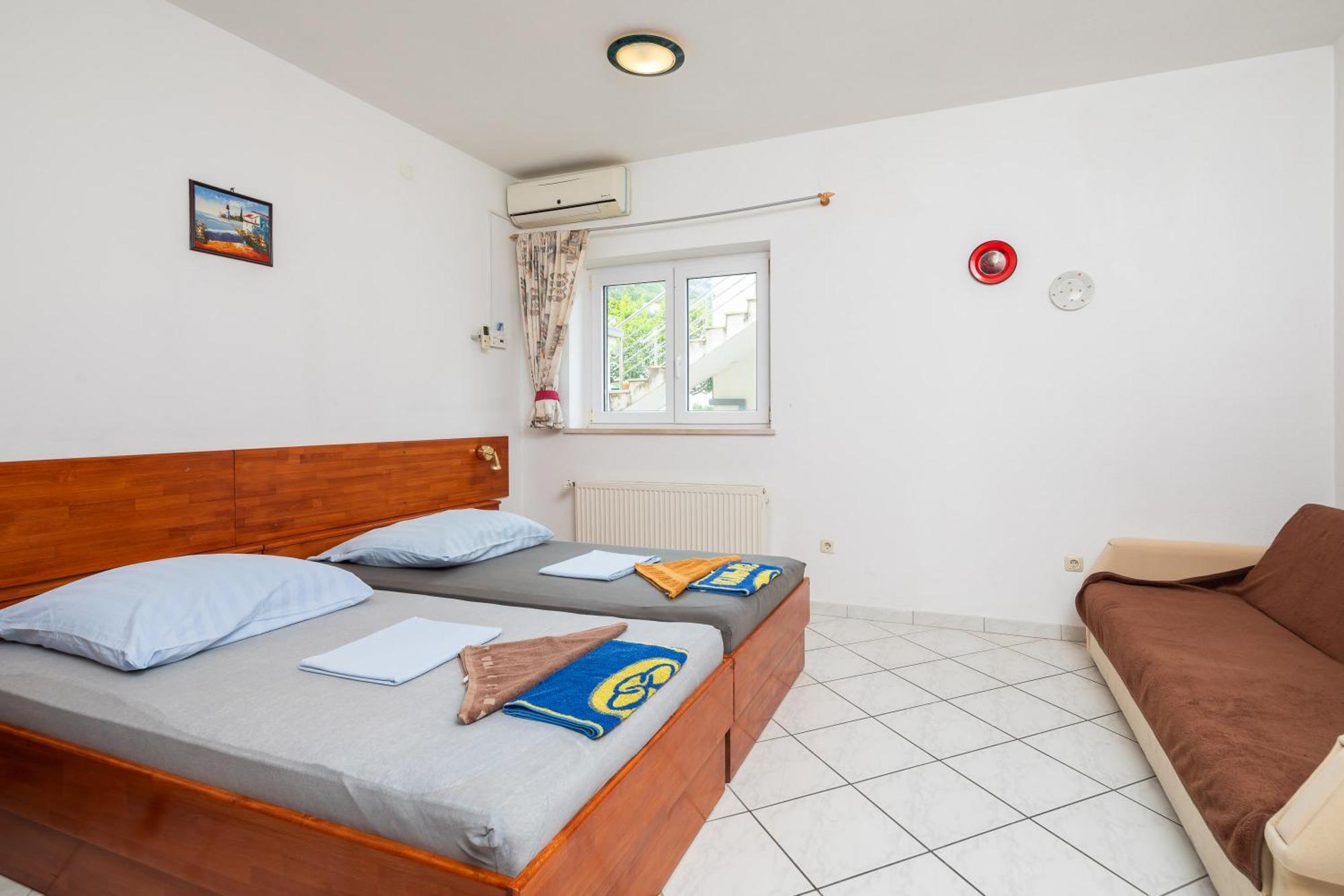 Germania Rooms & Apartments Целина Экстерьер фото